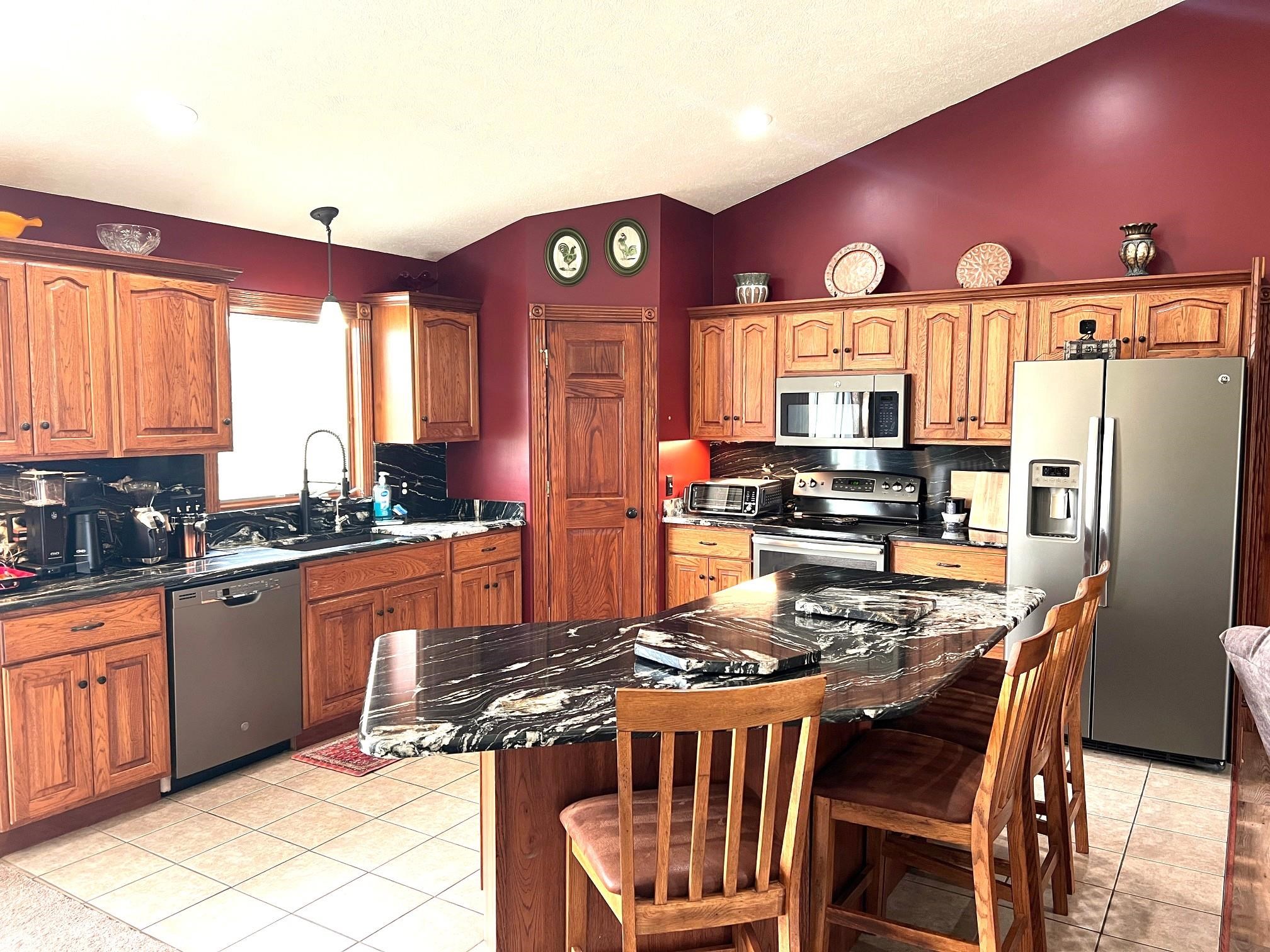 775 East Beard Road Perry, MI 48872 - Photo 9 of 47