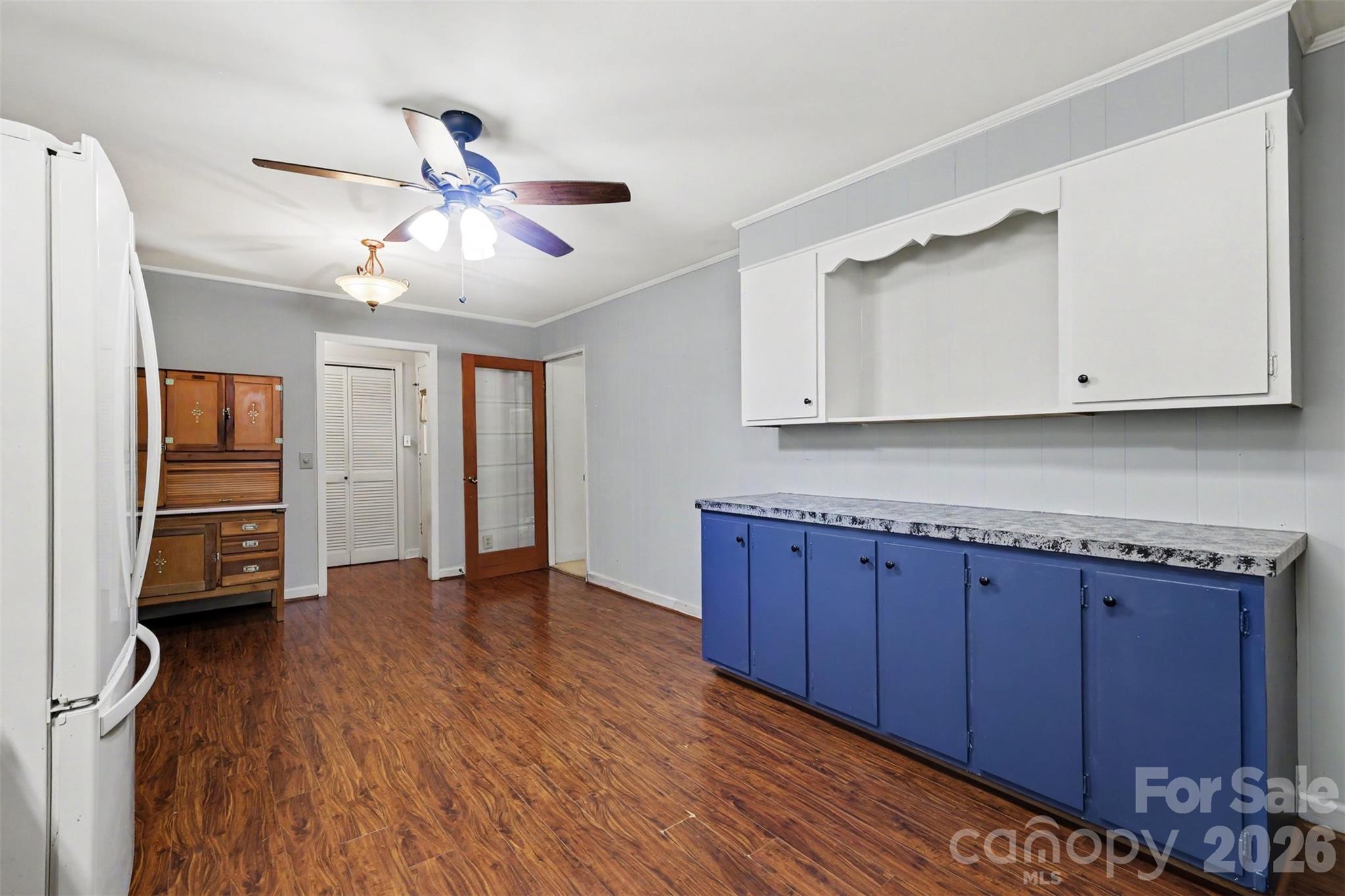6774 Woodhaven Road Kershaw, SC 29067 - Photo 15 of 30 a view of an empty room with a cabinet and a window