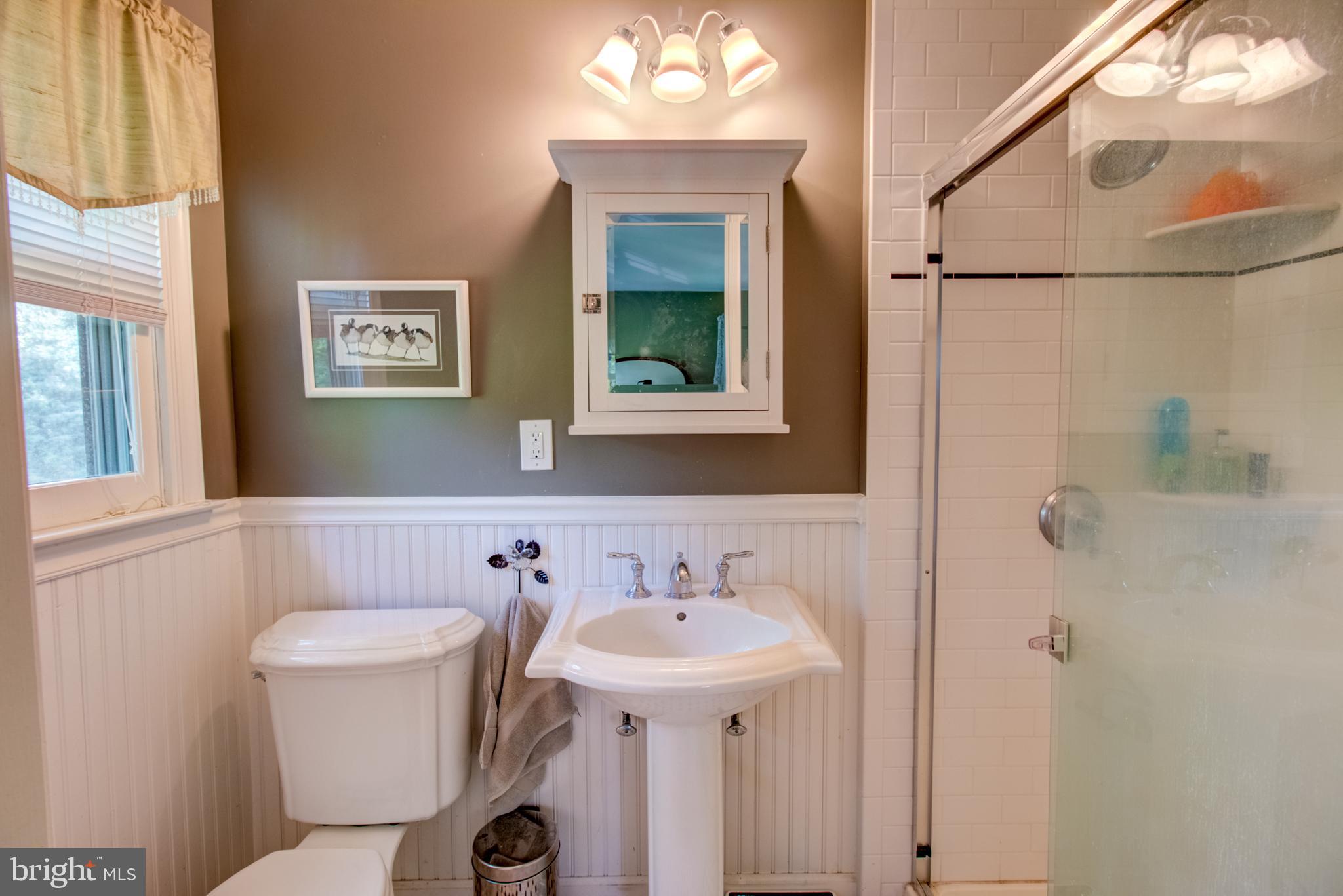 32 Brooktree Road East Windsor, NJ 08520 - Photo 19 of 35 Gallery Image 19