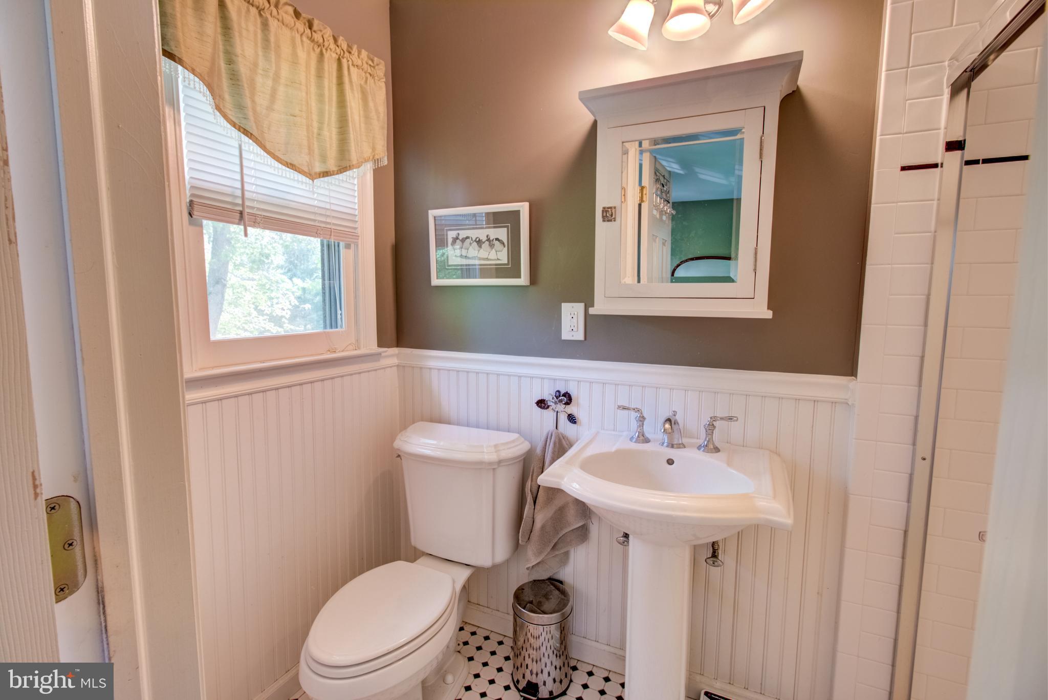 32 Brooktree Road East Windsor, NJ 08520 - Photo 20 of 35 Gallery Image 20