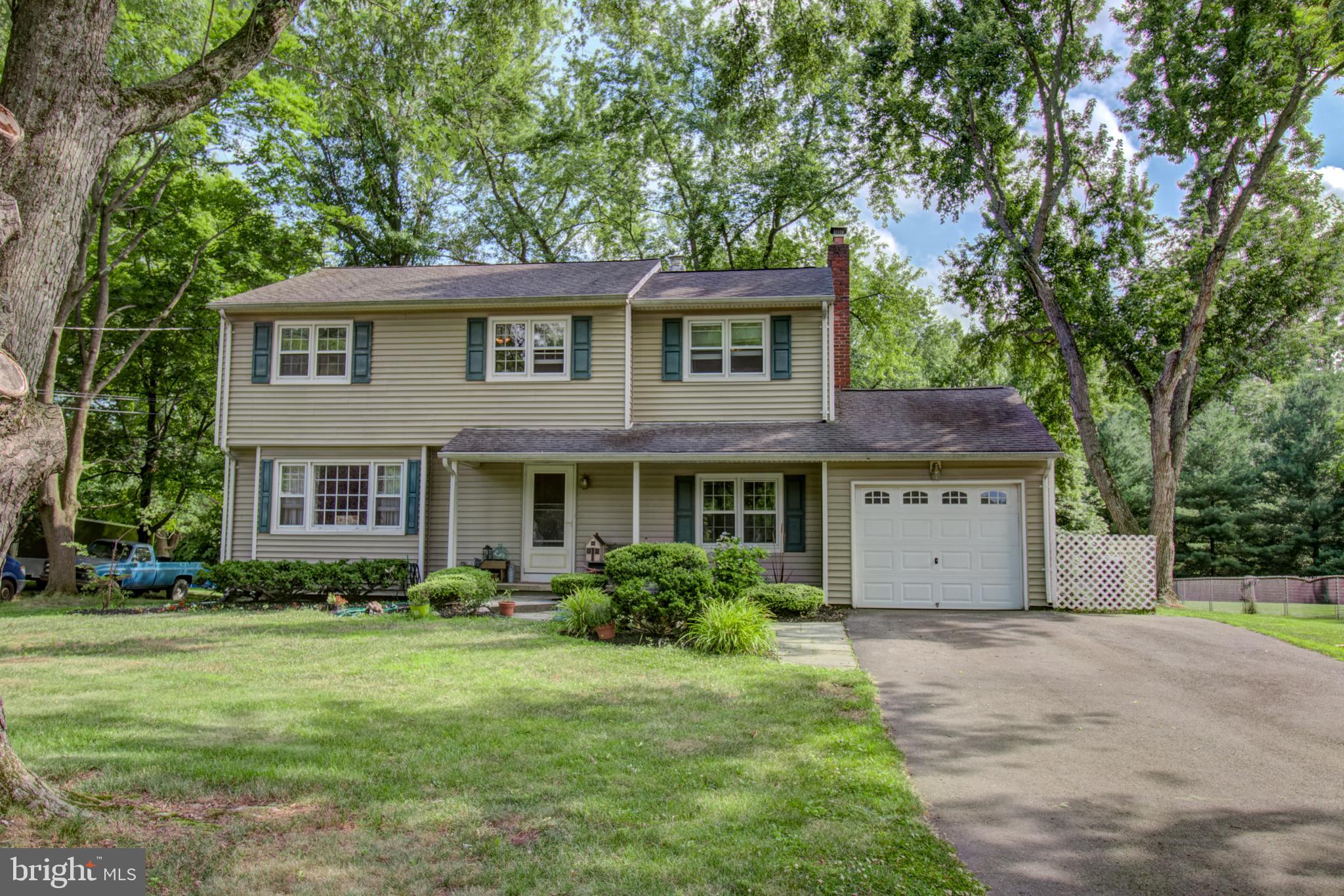 32 Brooktree Road East Windsor, NJ 08520 - Photo 3 of 35 Gallery Image 3