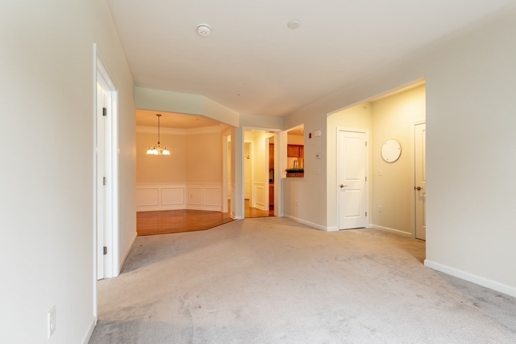 9 Abigail Way, Unit 1013 Reading, MA 01867 - Photo 12 of 30