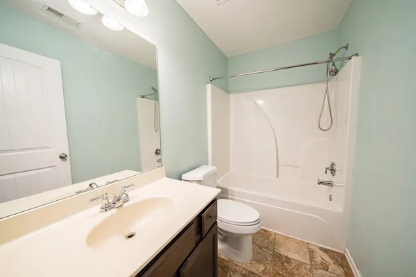 $2,400 | 78 Lee Road 2144, Phenix City, AL 36870