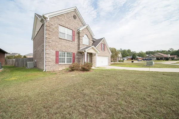 $2,400 | 78 Lee Road 2144, Phenix City, AL 36870