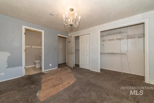 $349,900 | 8211 West Cory Court, Boise, ID 83704