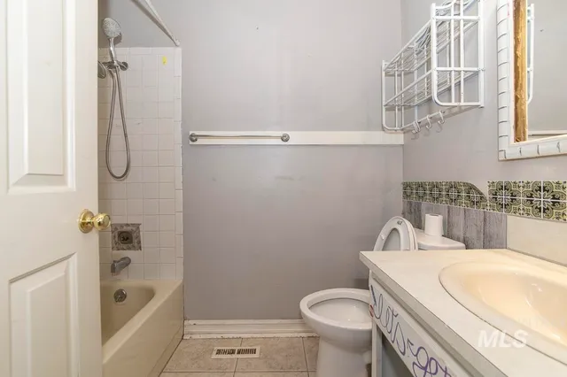 $349,900 | 8211 West Cory Court, Boise, ID 83704