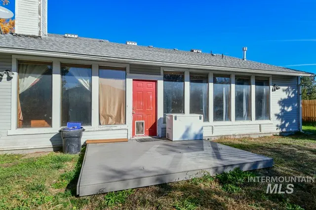 $349,900 | 8211 West Cory Court, Boise, ID 83704