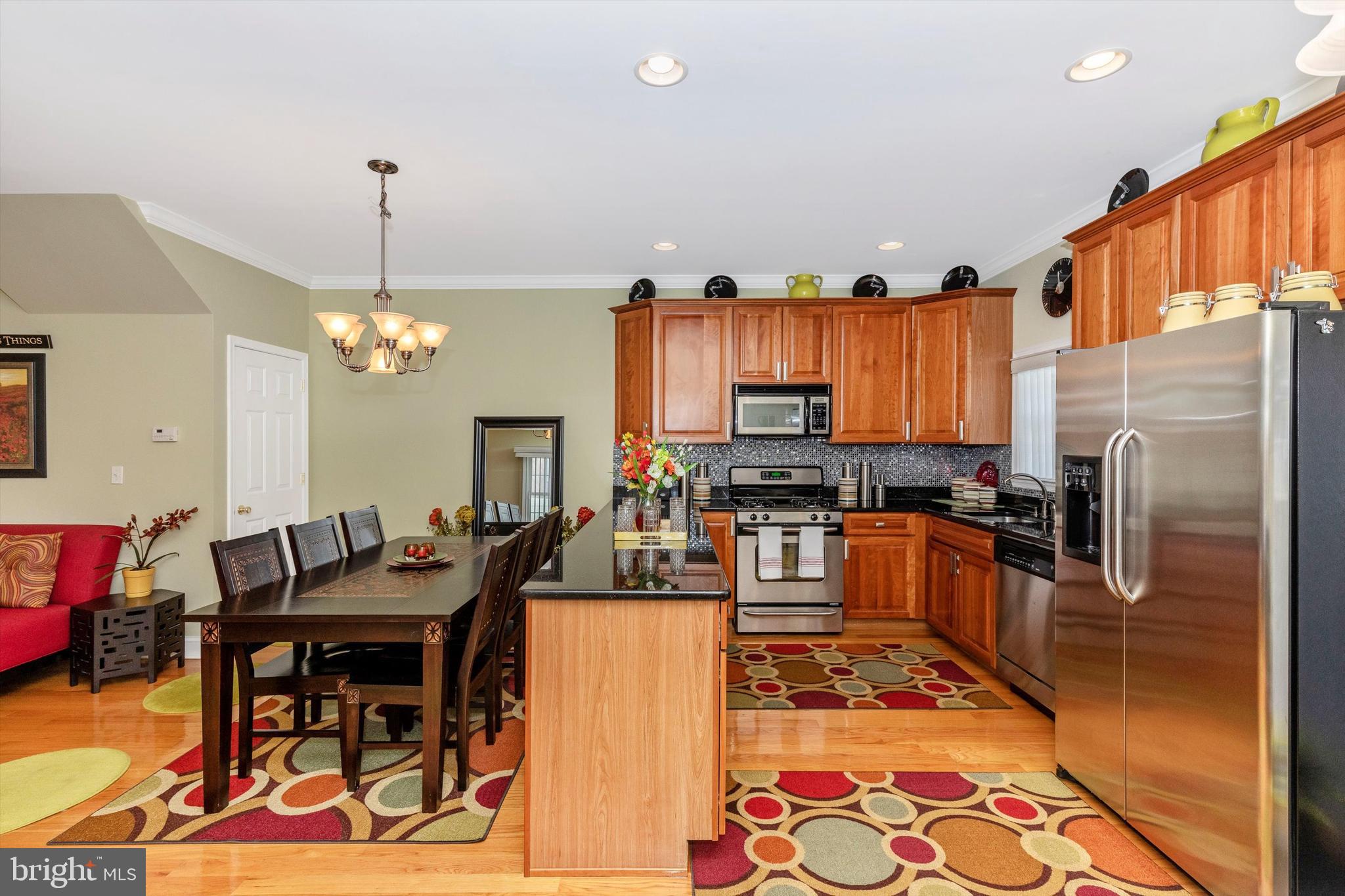 498 Harmon Road Philadelphia, PA 19128 - Photo 15 of 60