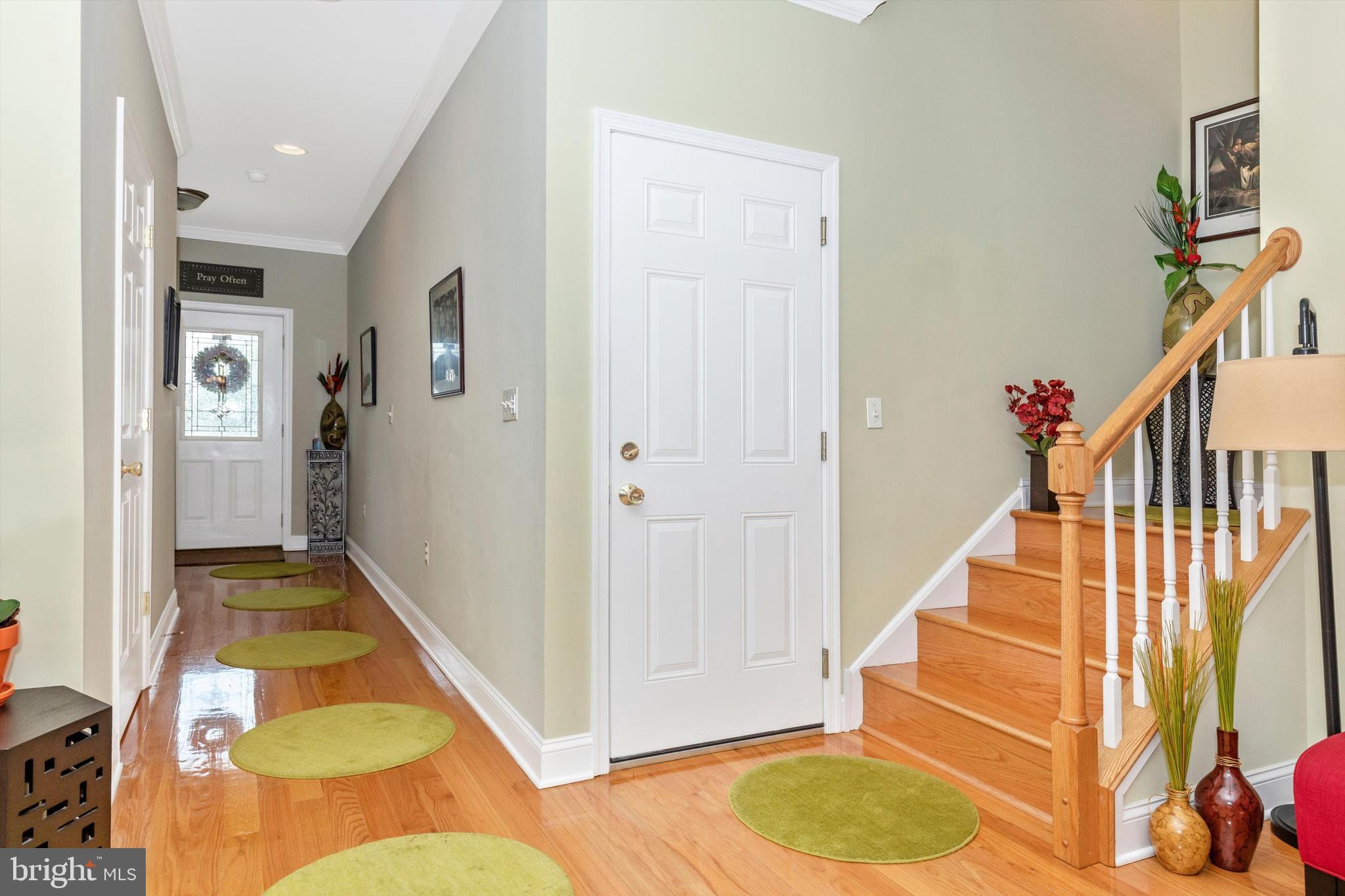 498 Harmon Road Philadelphia, PA 19128 - Photo 4 of 60