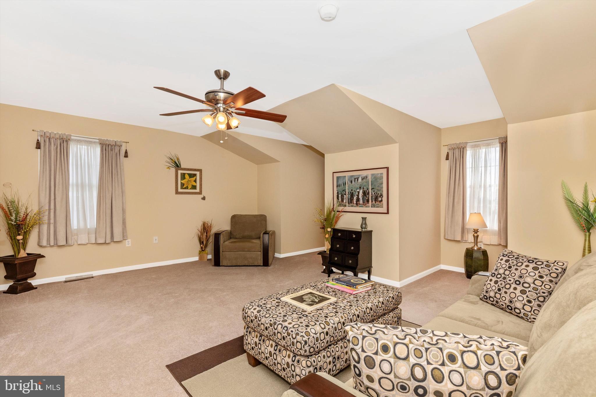 498 Harmon Road Philadelphia, PA 19128 - Photo 35 of 60