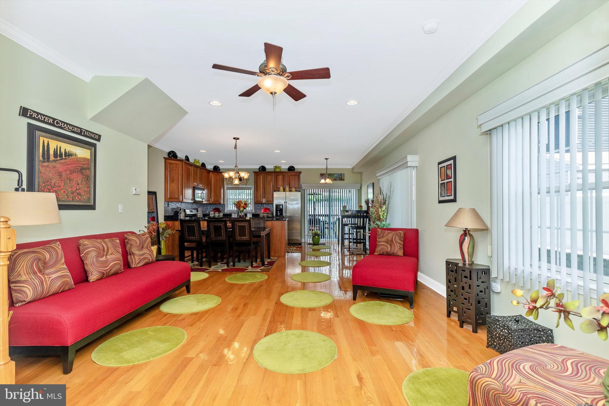 498 Harmon Road Philadelphia, PA 19128 - Photo 6 of 60