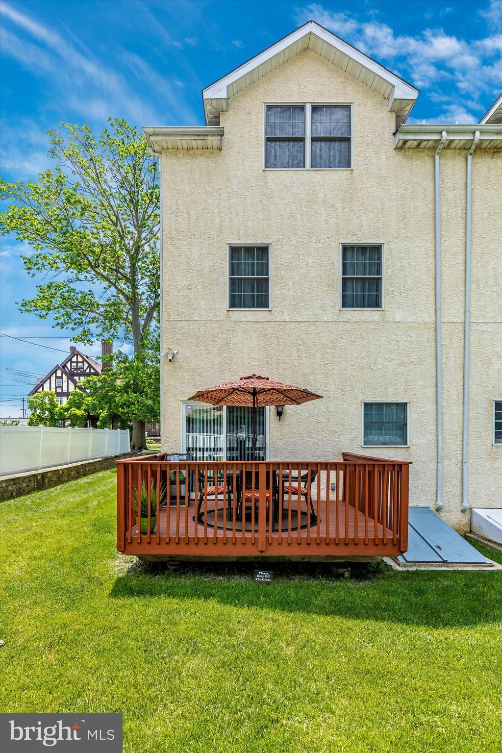 498 Harmon Road Philadelphia, PA 19128 - Photo 55 of 60