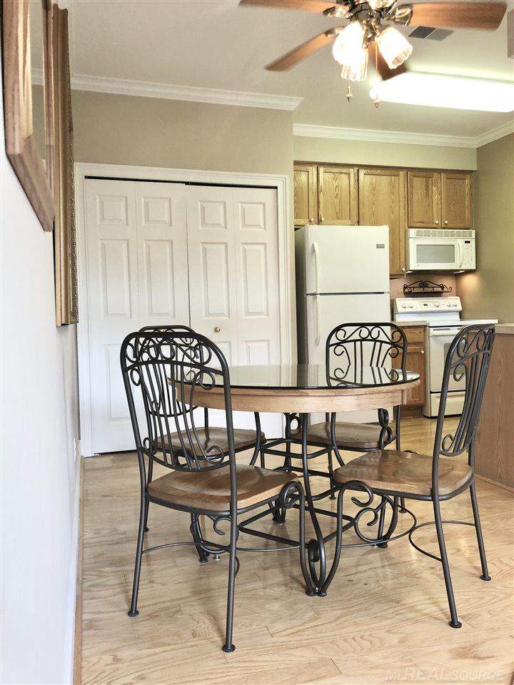 39188 Hayes Road, Unit #27 Clinton Township, MI 48038 - Photo 21 of 82 Gallery Image 21