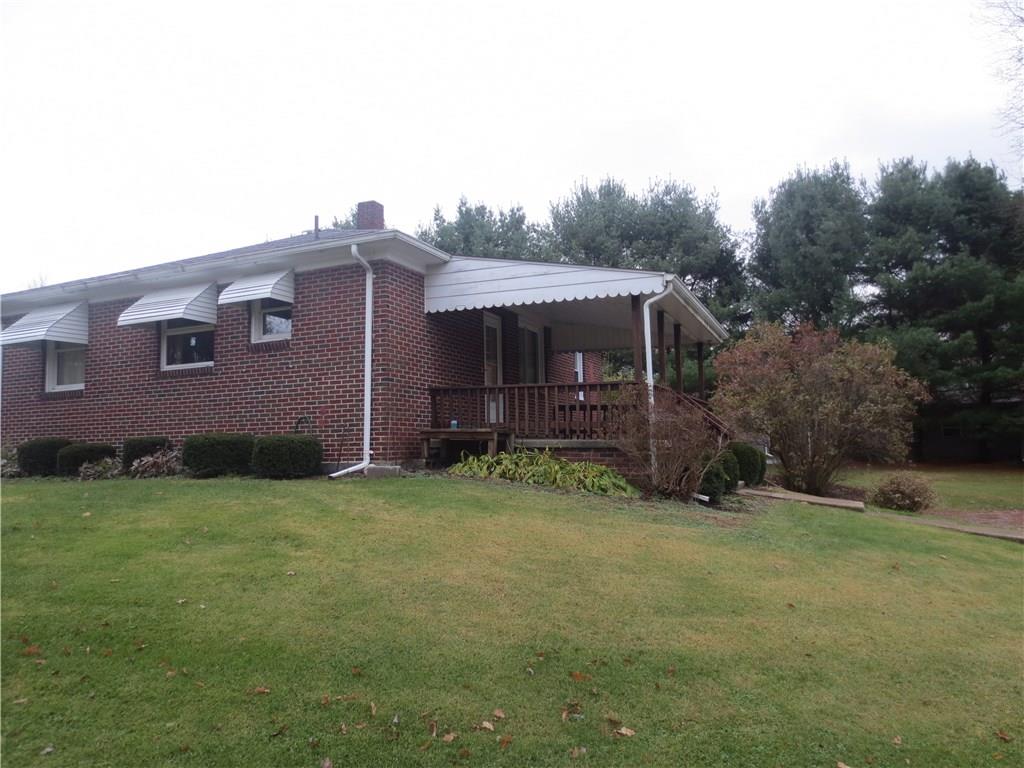 6080 Virginia Road Hermitage, PA 16148 - Photo 13 of 17 Covered deck