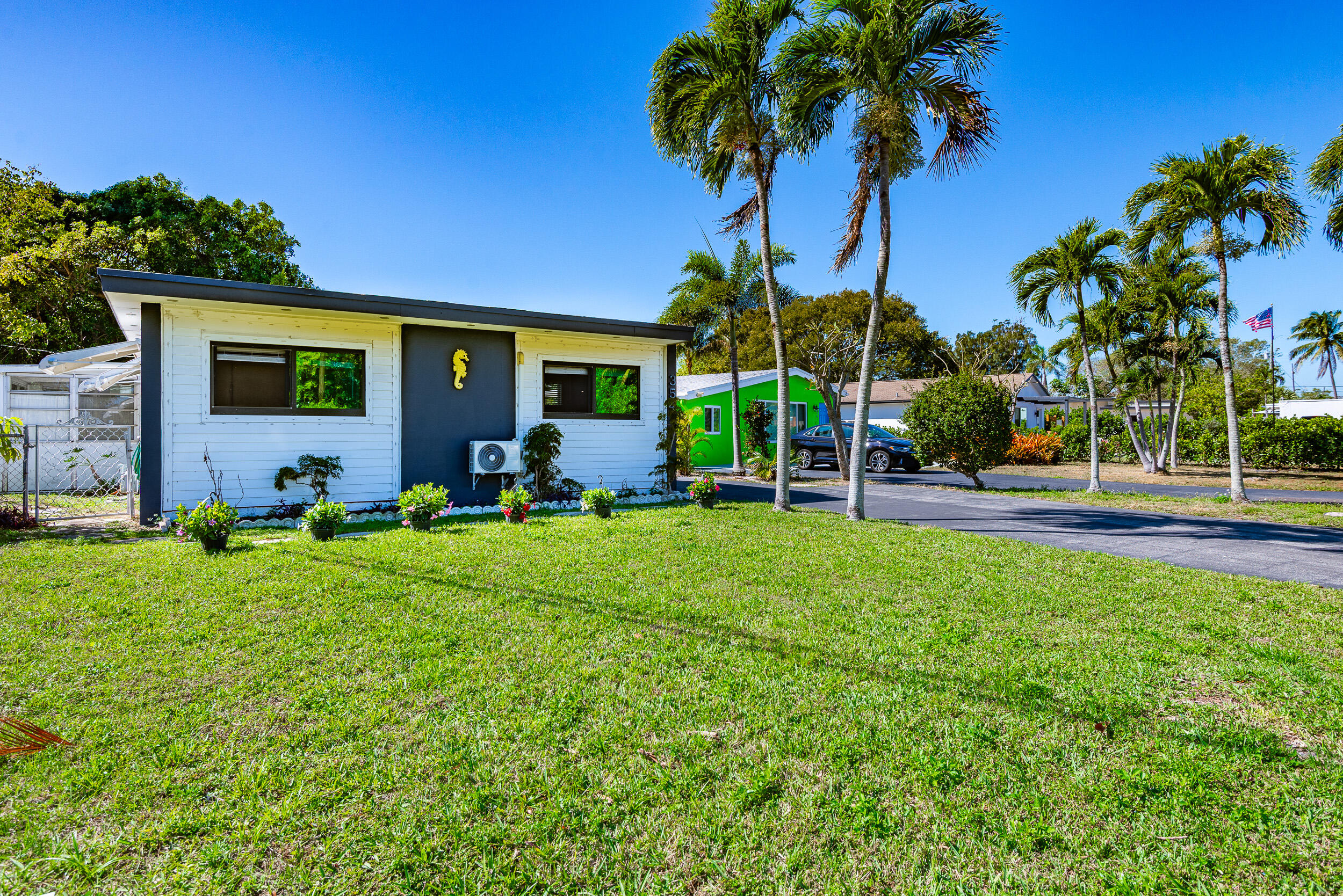 354 Manchester Street Boca Raton, FL 33487 - Photo 38 of 42 354-5