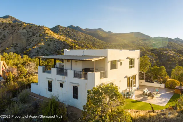 $1,595,000 | 1212 County Road 238, Unit 238, Silt, CO 81652