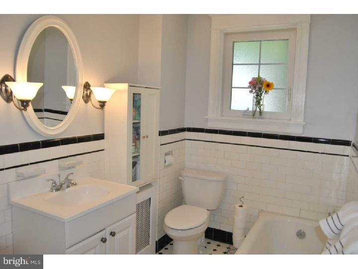 605 Arbor Road Cheltenham, PA 19012 - Photo 14 of 25 Half Bath