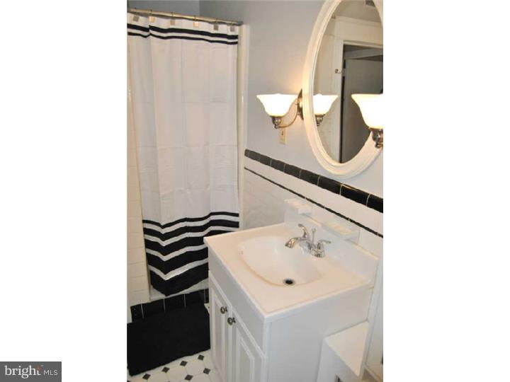 605 Arbor Road Cheltenham, PA 19012 - Photo 15 of 25 Half Bath