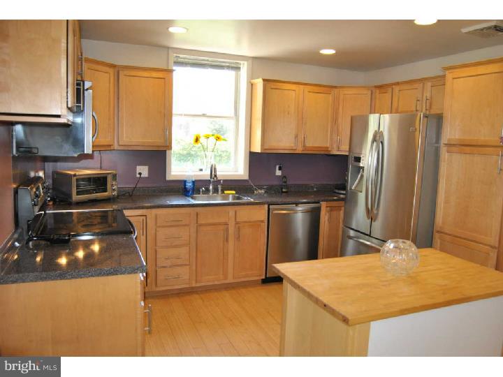605 Arbor Road Cheltenham, PA 19012 - Photo 7 of 25 Kitchen