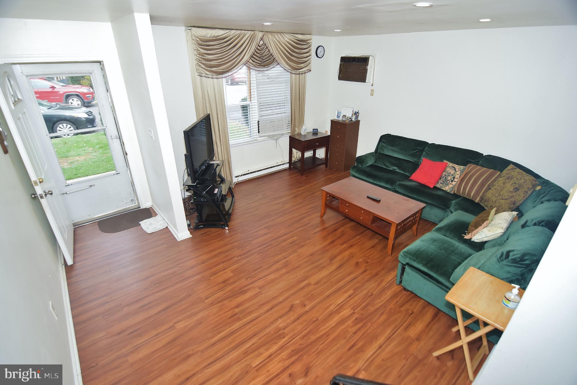 505 Gilpin Road Willow Grove, PA 19090 - Photo 9 of 61 Gallery Image 9