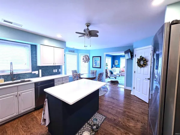 $349,900 | 8136 Chardonnay Lane, Fort Wayne, IN 46804