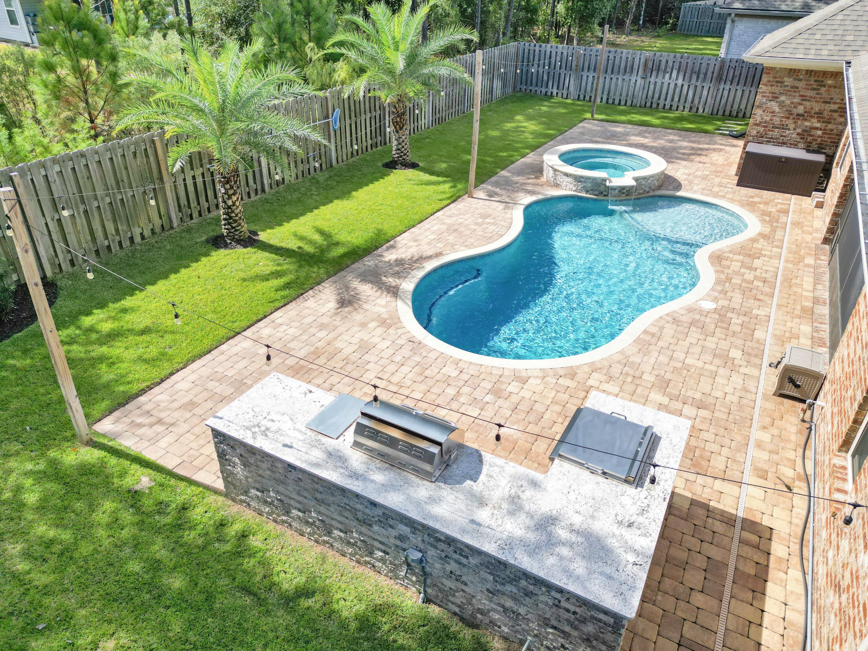 136 Buxtons Way Freeport, FL 32439 - Photo 1 of 59 Backyard