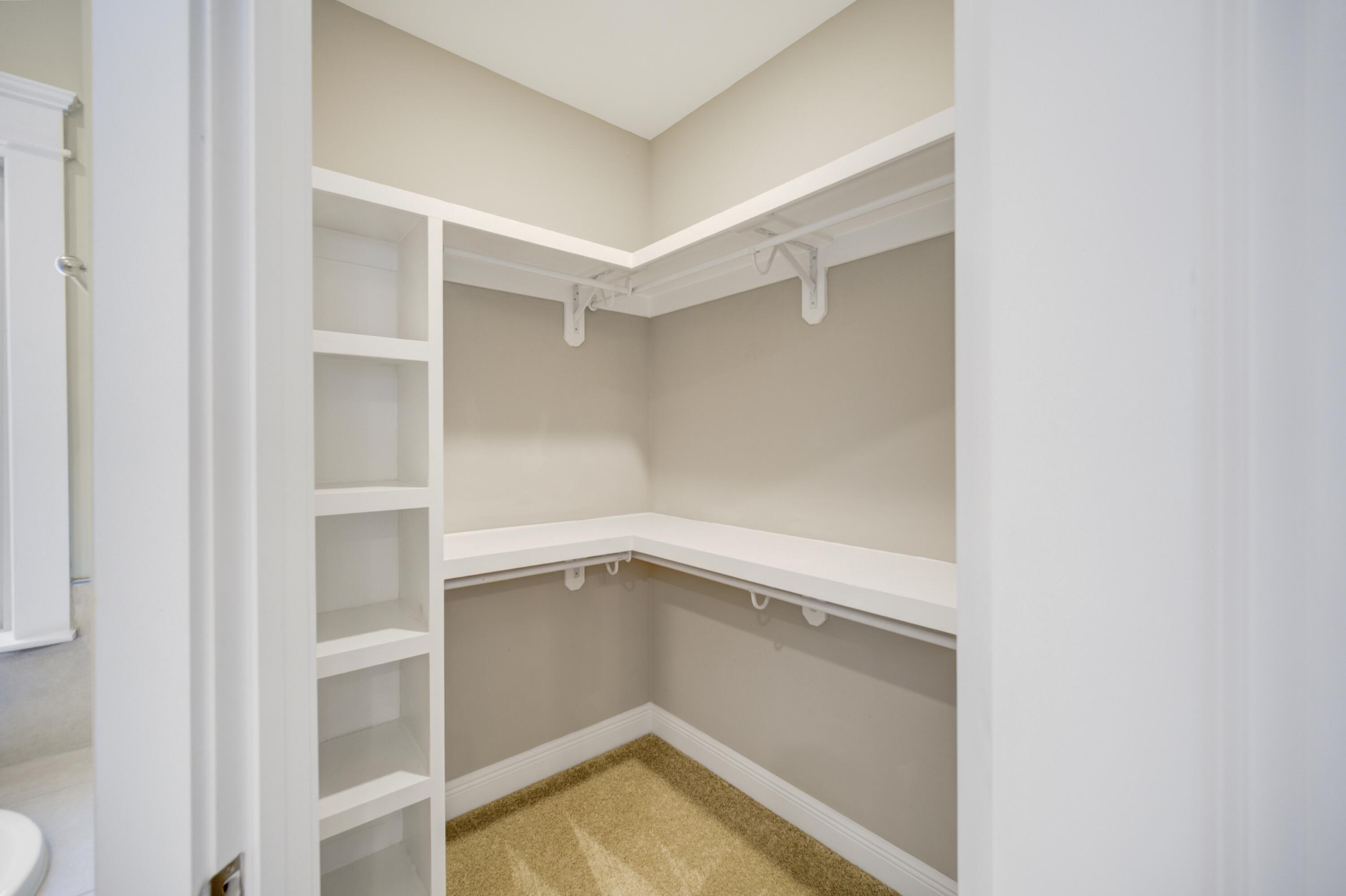 136 Buxtons Way Freeport, FL 32439 - Photo 28 of 59 Double Walk in Closets