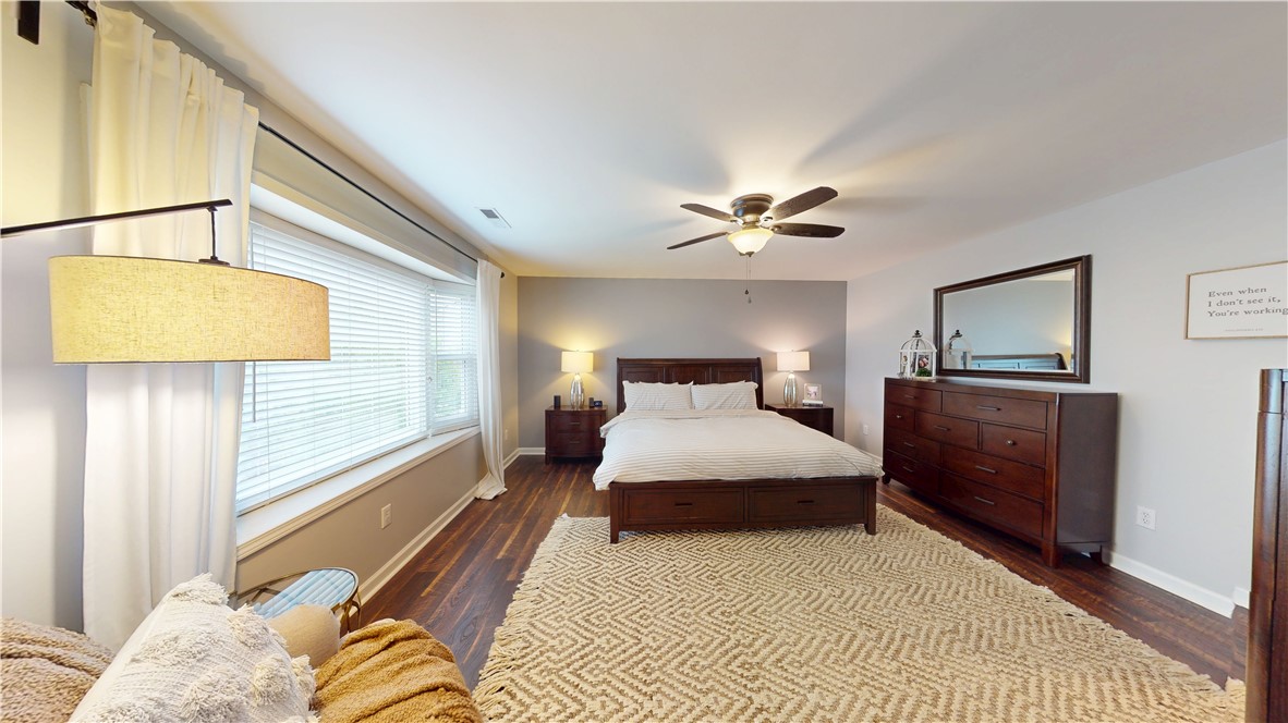 15009 Beacon Ridge Drive Seneca, SC 29678 - Photo 20 of 37 Spacious primary bedroom