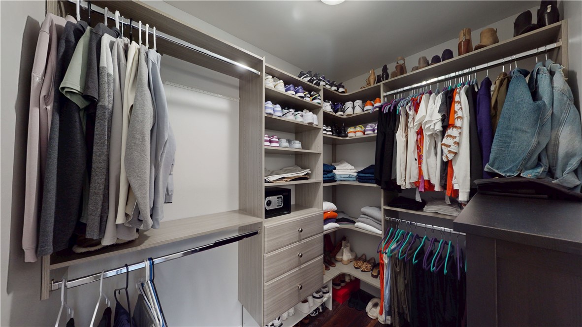 15009 Beacon Ridge Drive Seneca, SC 29678 - Photo 23 of 37 Custom walk-in primary closet