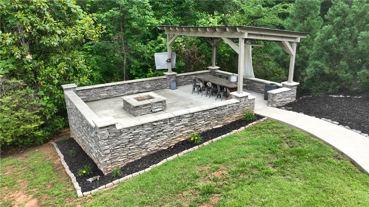 15009 Beacon Ridge Drive Seneca, SC 29678 - Photo 32 of 37 Daylight view of gazebo and patio space