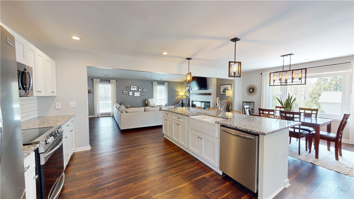 15009 Beacon Ridge Drive Seneca, SC 29678 - Photo 8 of 37 Spacious updated kitchen