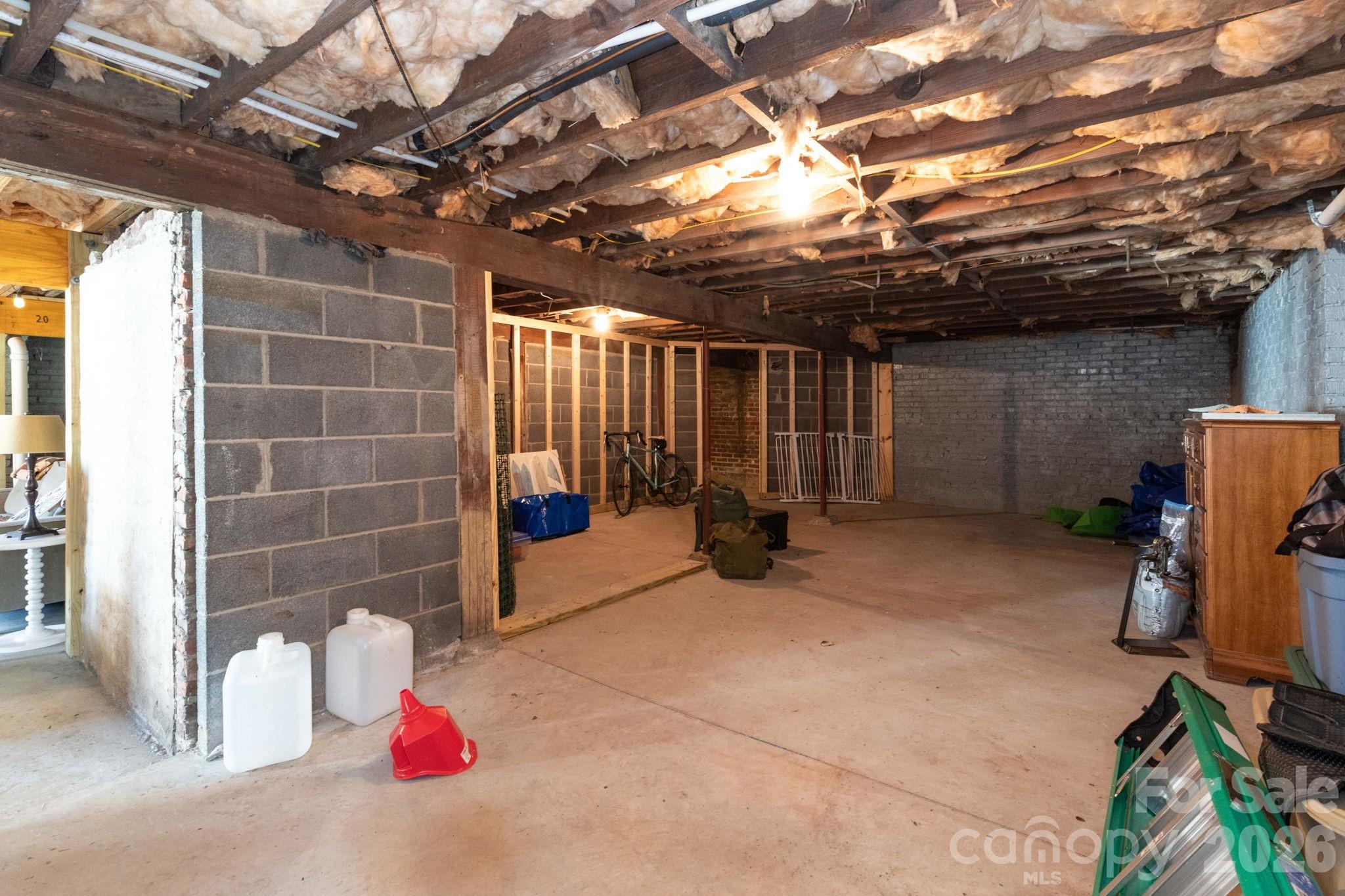 752 Fairview Road Asheville, NC 28803 - Photo 16 of 24 Gallery Image 16