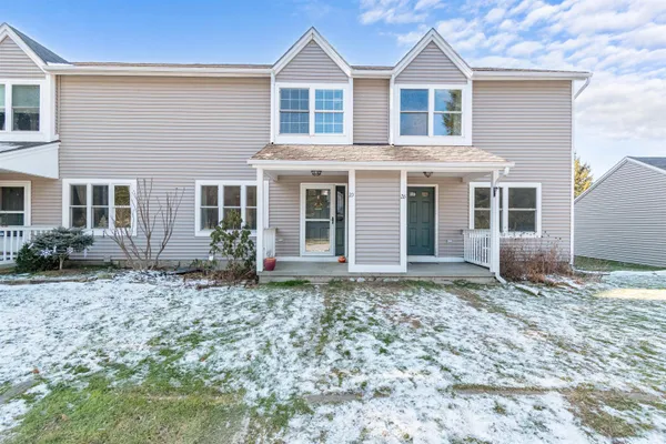 $290,000 | 25 East Country Club Drive, Unit 25, Bolton, VT 05465