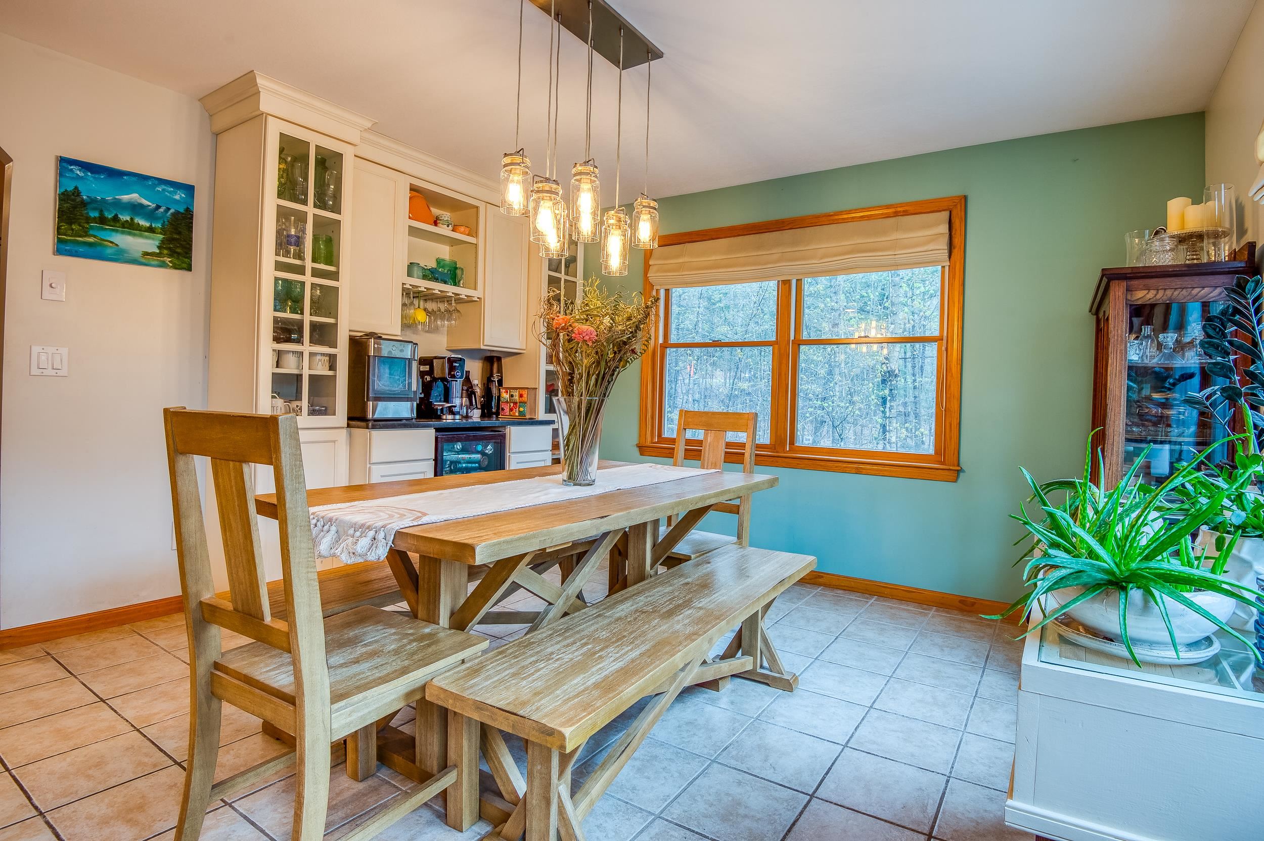 671 Green Hill Road Conway, NH 03813 - Photo 5 of 36 Gallery Image 5