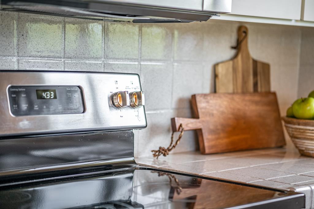 1695 Seascape Boulevard Aptos, CA 95003 - Photo 17 of 87 a utility room with dryer and washer