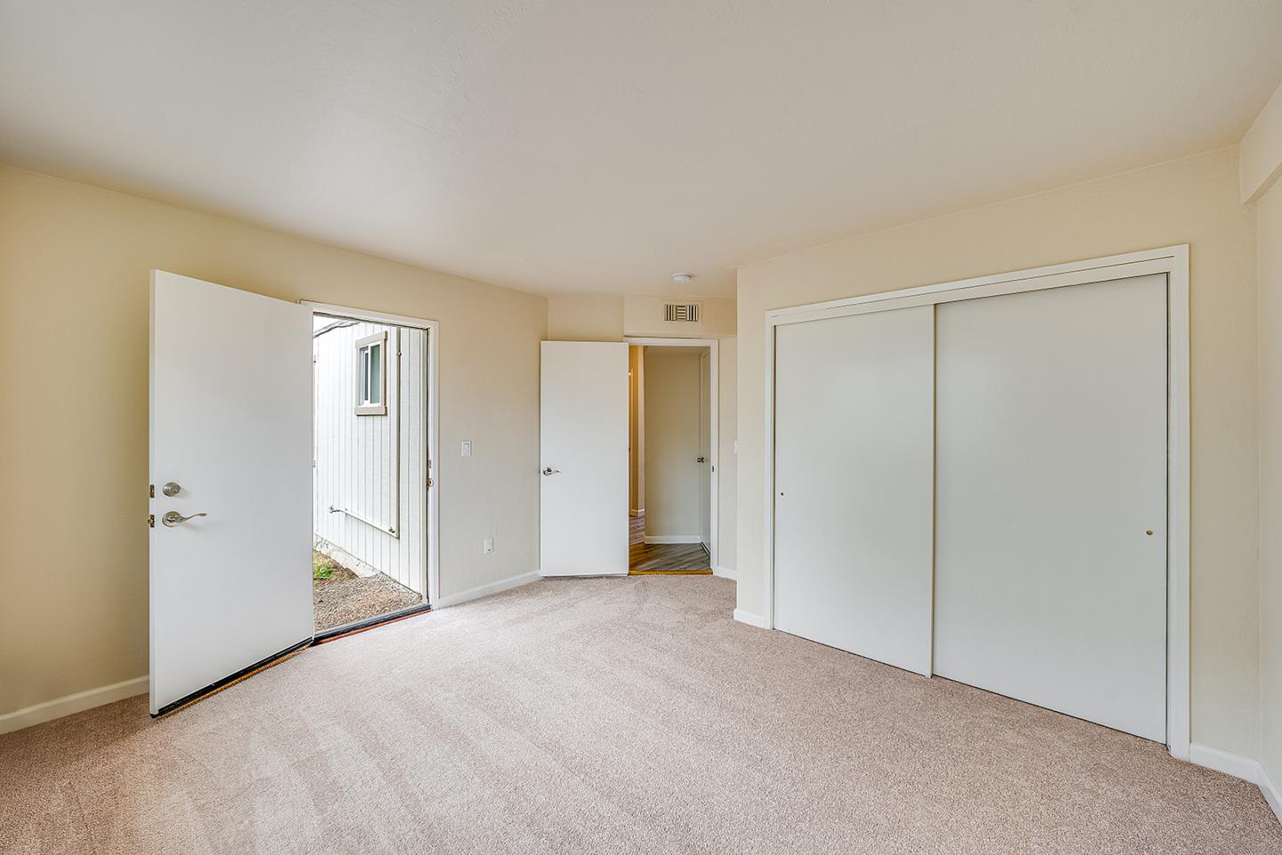 1695 Seascape Boulevard Aptos, CA 95003 - Photo 46 of 87 a view of an empty room and closet area
