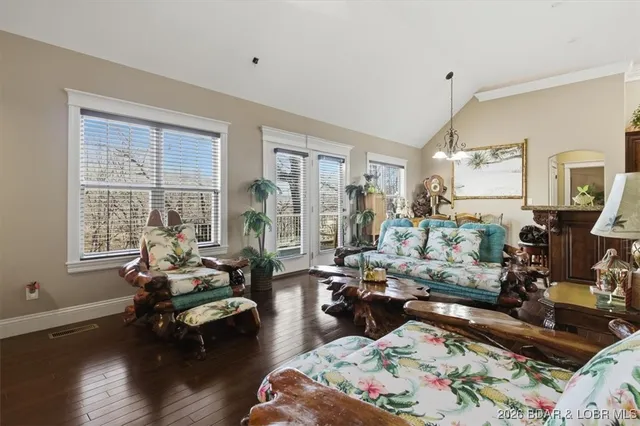 $725,000 | 404 Deer Path Drive, Linn Creek, MO 65052