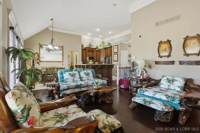 $725,000 | 404 Deer Path Drive, Linn Creek, MO 65052