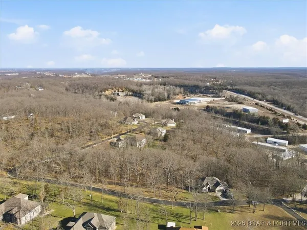 $699,000 | 404 Deer Path Drive, Linn Creek, MO 65052