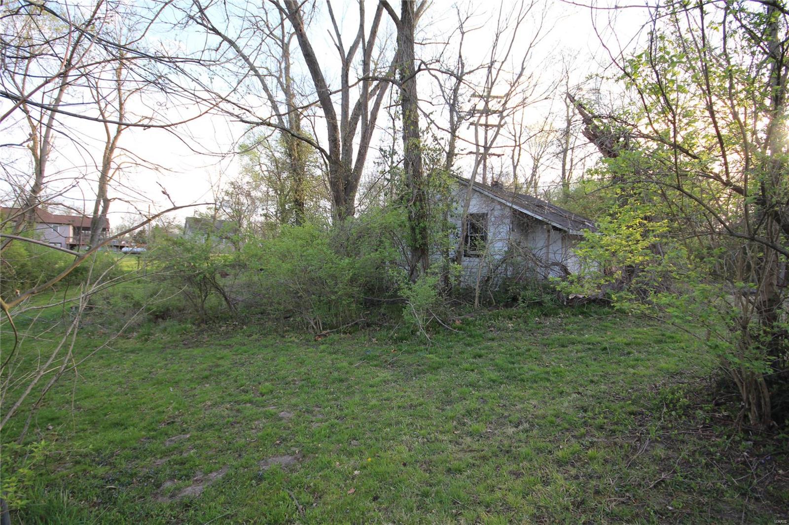 581 Lewis Road Eureka, MO 63025 - Photo 8 of 10 Gallery Image 8