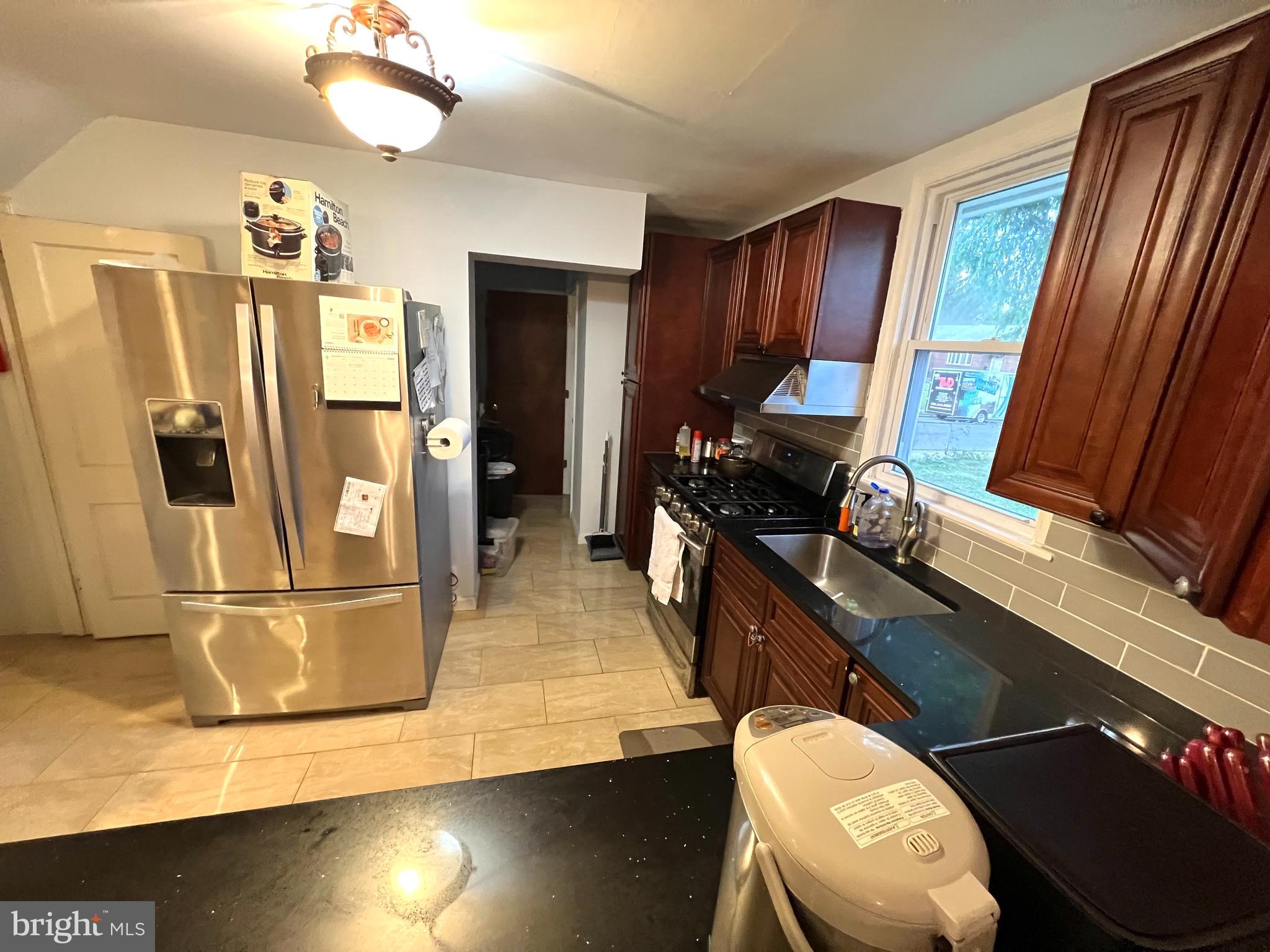 7715 Verree Road Philadelphia, PA 19111 - Photo 8 of 23 Gallery Image 8