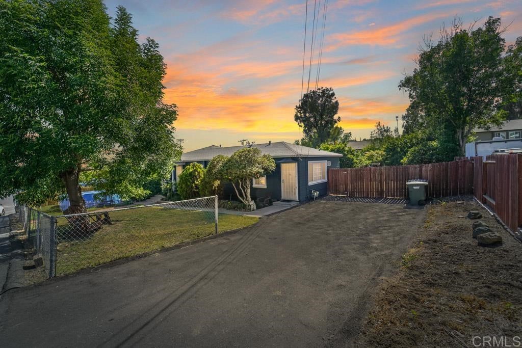 8980 Harness Street Spring Valley, CA 91977 - Photo 2 of 30 Gallery Image 2