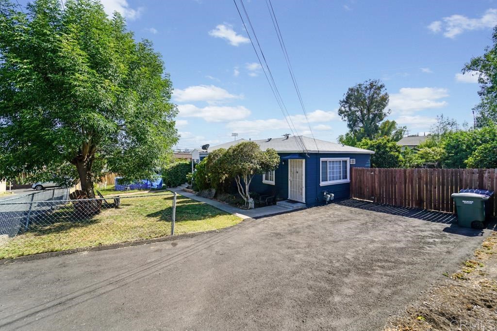 8980 Harness Street Spring Valley, CA 91977 - Photo 13 of 30 Gallery Image 13