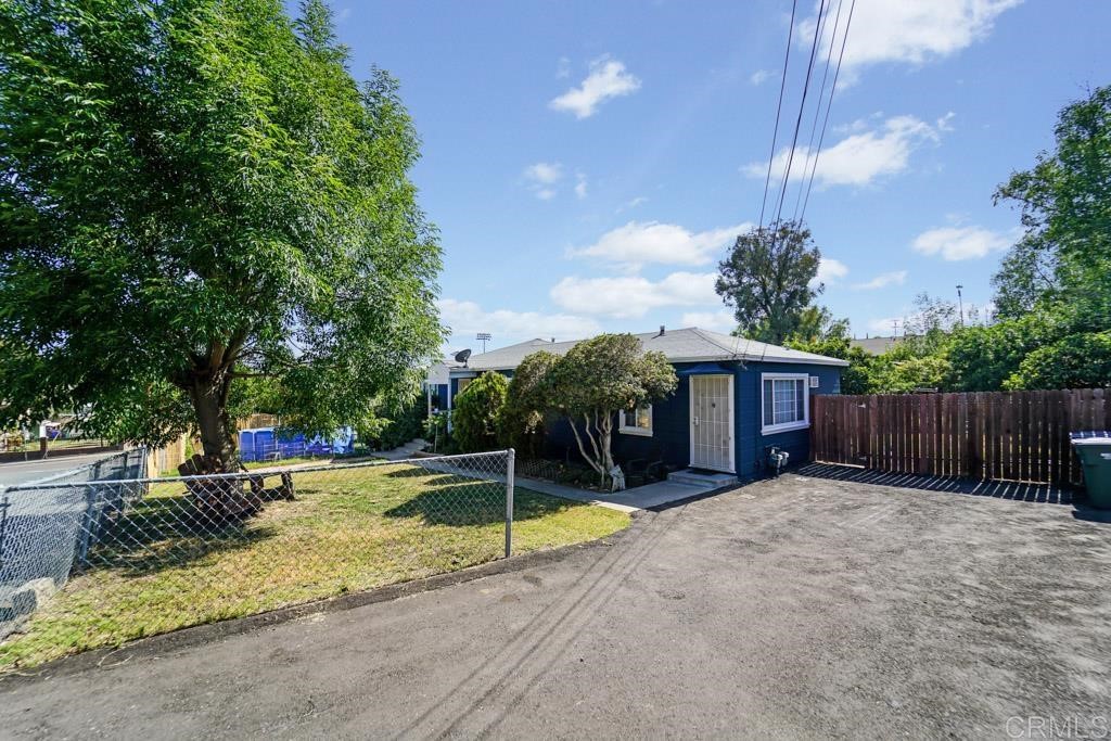 8980 Harness Street Spring Valley, CA 91977 - Photo 7 of 30 Gallery Image 7