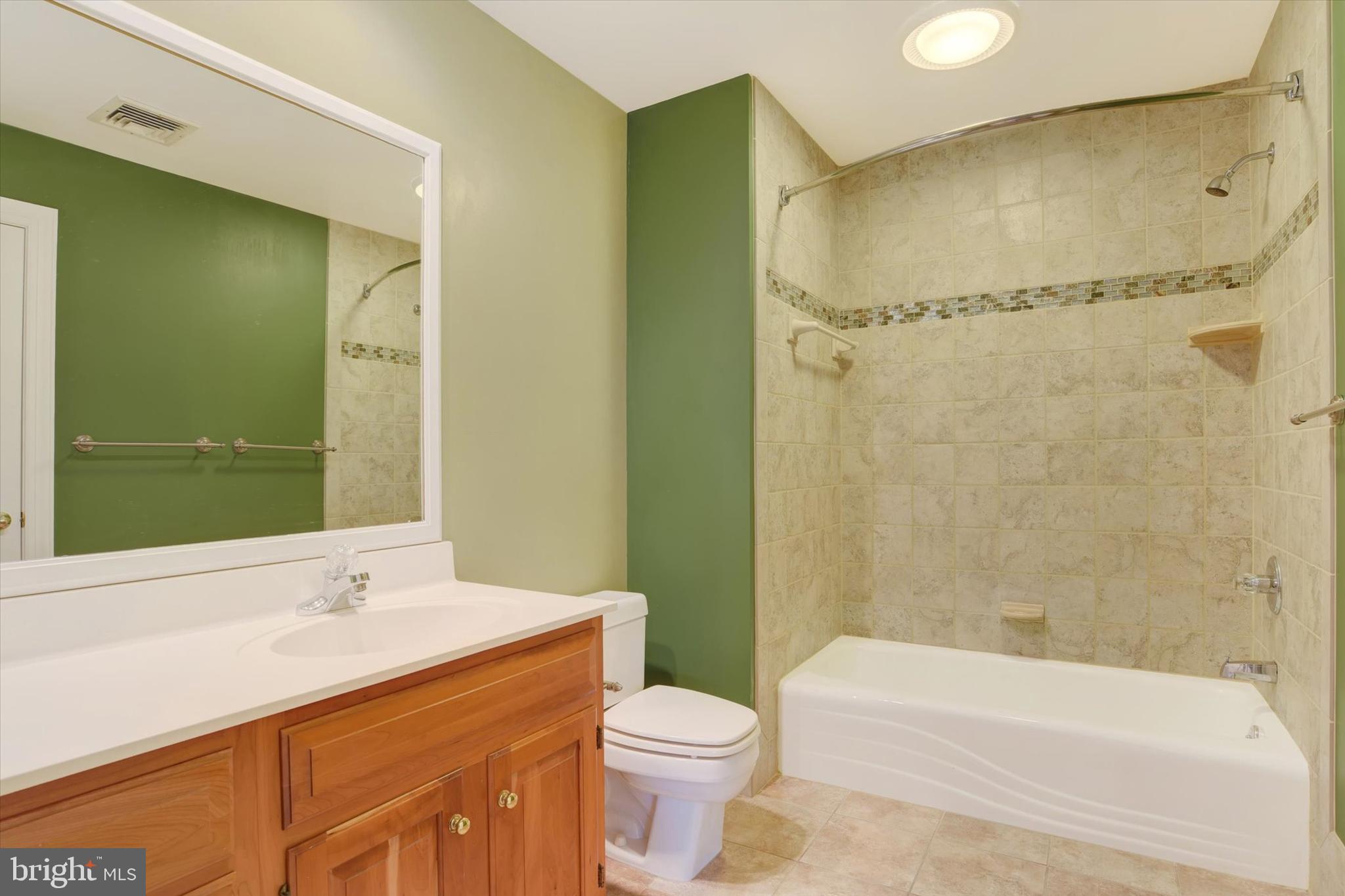 4420 Rathlin Court Harrisburg, PA 17112 - Photo 34 of 41 a bathroom with a sink a toilet and shower