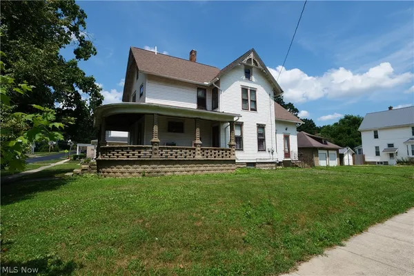 $214,900 | 202 Medina Street, Lodi, OH 44254