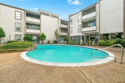 $110,000 | 1161 Lake Avenue, Unit 222, Metairie, LA 70005