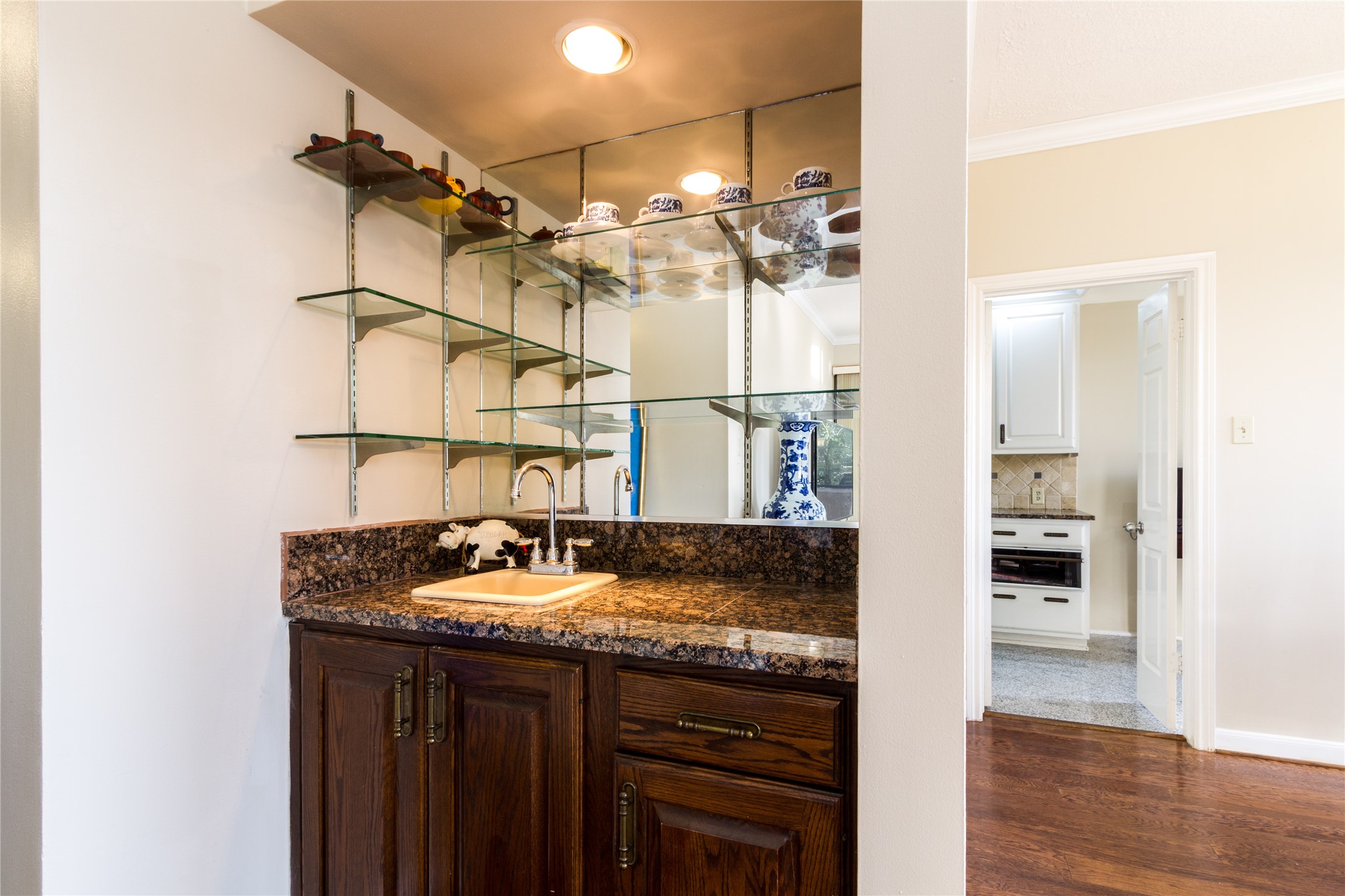 3350 McCue Road, Unit 201 Houston, TX 77056 - Photo 13 of 39 a kitchen with a sink and cabinets