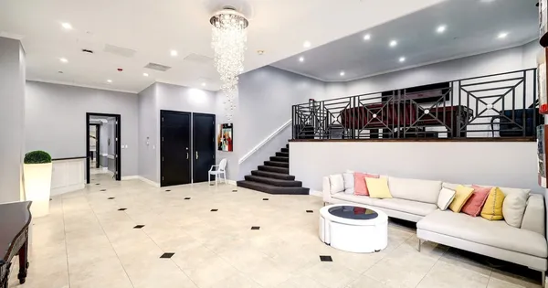 $2,340 | 3350 McCue Road, Unit 201, Houston, TX 77056