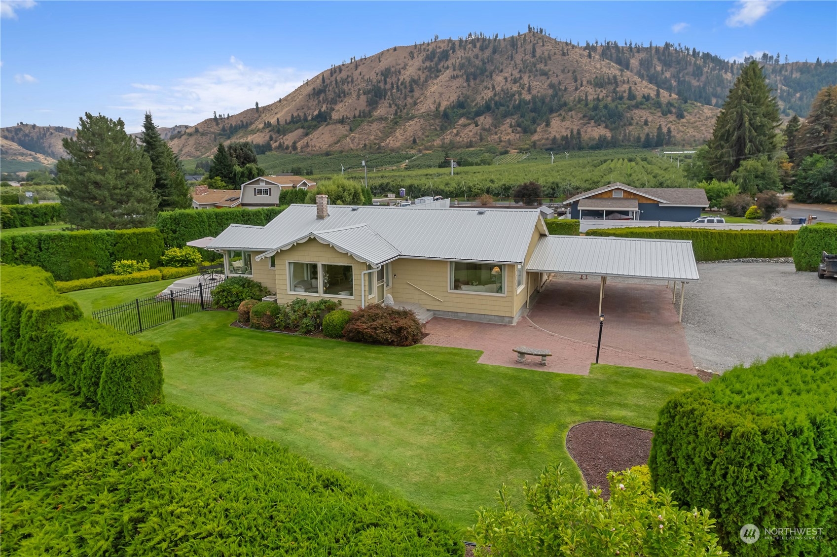 5311 Wohlers Road Cashmere, WA 98815 - Photo 3 of 35 Gallery Image 3